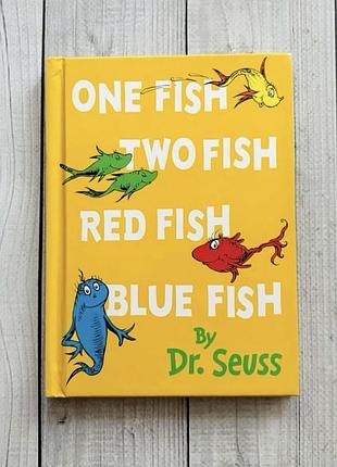 Дитяча книга англійською one fish two fish red fish blue fish by dr. seuss