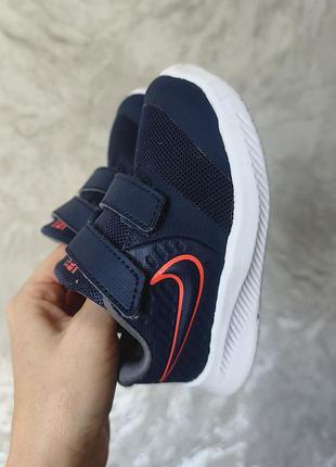 Кроссовки nike 22p.