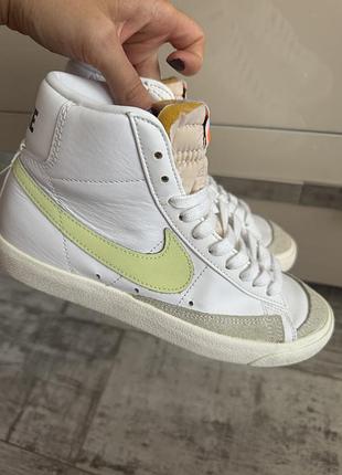 Кросівки хайтопи шкіряні снікерси nike blazer 36,5р 23см