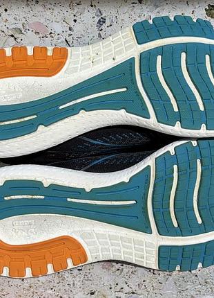 Brooks size 41 4