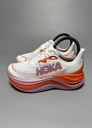 Професійні бігові кросівки з карбоновою пластиною hoka one one skyward x (carbon fiber plate) оригінал 1147912 flp