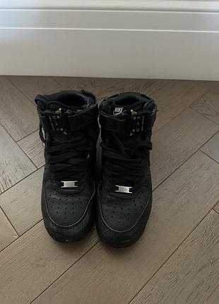 Кросівки nike air force 1 high x 1017 alyx 9sm (б/в)