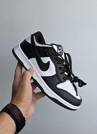 Чорно-білі кросівки унісекс nike sb dunk low panda х данк 36