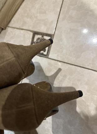 Трендові замшеві ботильйони zara з заклепками (натуральна замша) 3