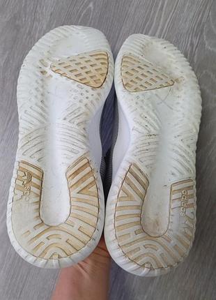 Мужские кроссовки adidas 9