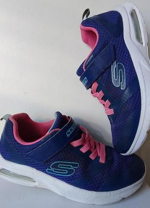 Кросівки skechers  35 розмір
