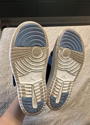 Nike sky jordan кросівки 3