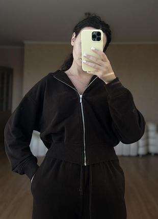 Костюм шоколадний usual 2