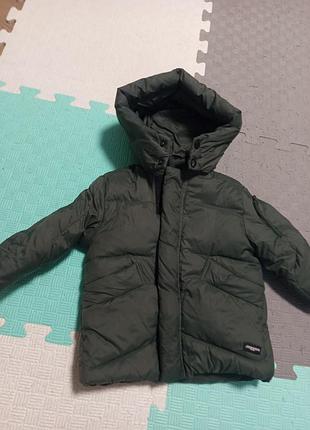 Куртка пуховик zara хакі 92 на 2 роки