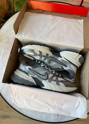 Кроссовки nike v2k run pure platinum wolf grey 3