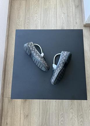 Лофери coach 6