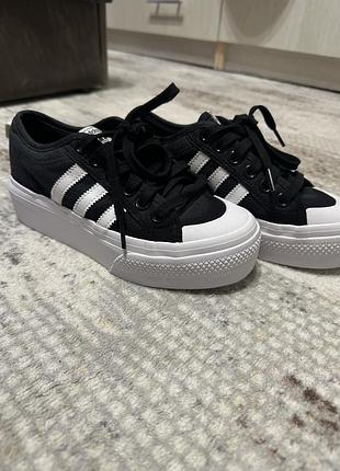 Adidas nizza