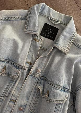 Джинсовка oversize stradivarius 4