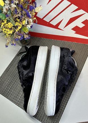 Оригінальні кросівки nike 3