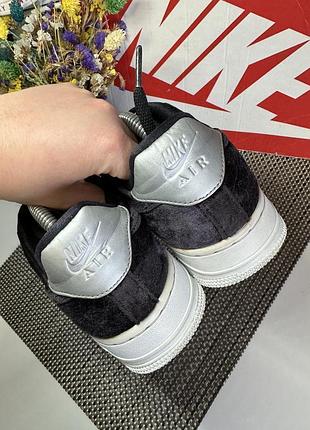 Оригінальні кросівки nike 6
