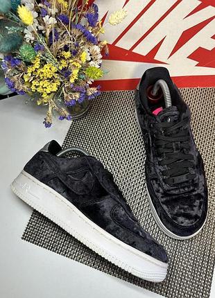 Оригинальные кроссовки nike