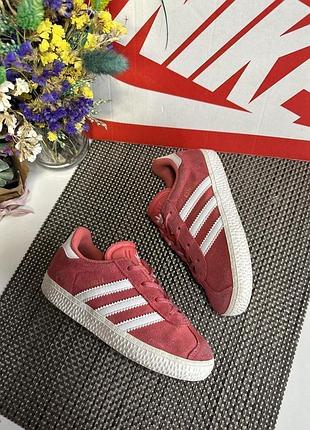 Оригинальные кроссовки adidas 8