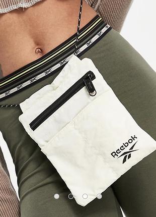 Сумка кросбоді reebok summer retreat pale yellow блідо-жовта