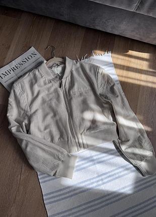 Бомбер бежевий h&m 6