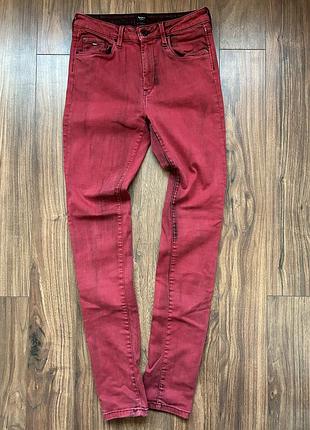 Женские джинсы скинни стретч, красные pepe jeans