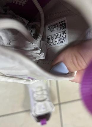 Кроссовки adidas 39 р 7