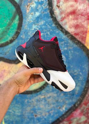 Nike jordan aura 4 white red black