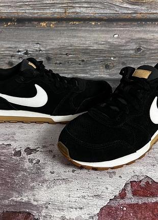 Кросівки  nike md runner 2 suede  оригінал 2