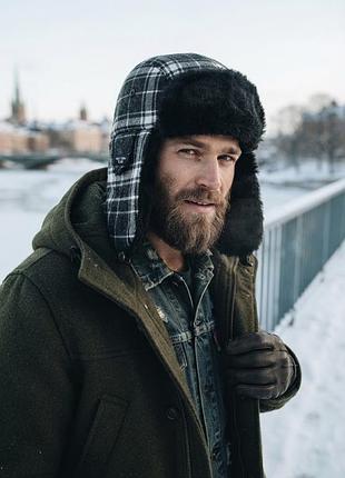 Тепла зимова шапка-вушанка в клітинку (розмір 58–60 / l–xl)