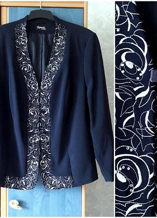 Нарядный жакет с вышивкой и стразами, 60-62-64, натуральная вискоза, space for ladies