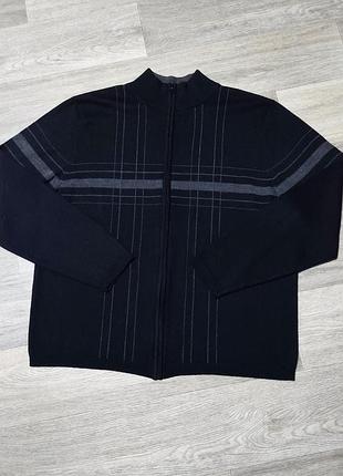 Мужской  чёрный свитер на молнии , размер xl-xxl .