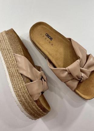 Жіночі літні шльопанці на платформі бренду asos design