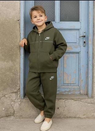 Зимові спортивні костюми nike