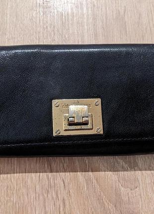 Большой кожаный кошелек michael kors.