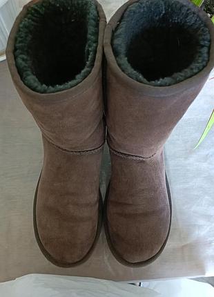 Кожаные коричневые угги ugg р.39 5