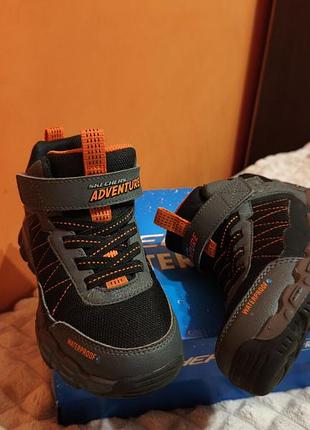Дитячі черевики skechers adventure waterproof, р. 30