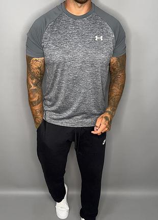 Футболка under armour