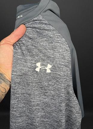 Футболка under armour 3