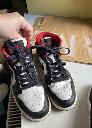 Кроссовки nike jordan 38,5 размер 4