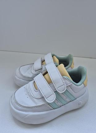 Кросівки 24 розмір,  adidas 8