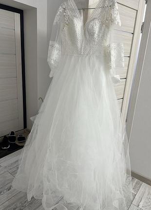 Продам весільну сукню 8