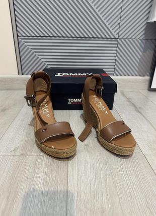 Босоніжки, tommy h, 38 р 5