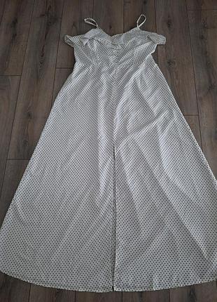 Красивое с разрезом спереди платье 👗 3