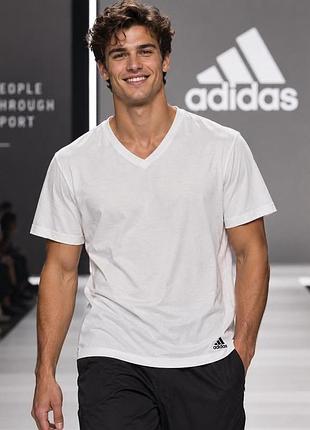 Мужская белая хлопковая футболка adidas, размер l