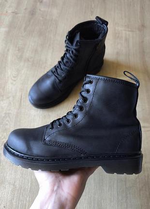 Крутые женские кожаные ботинки dr. martens . размер 36.
