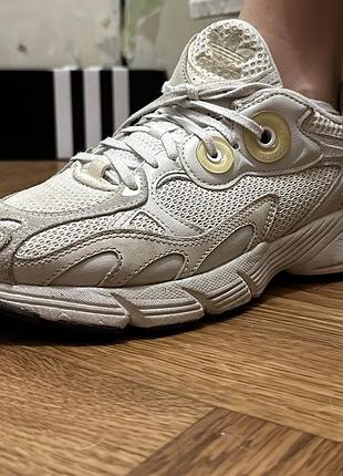 Кросівки adidas оригінал