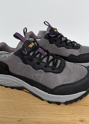 Нові трекінгові кросівки teva ridgeview low