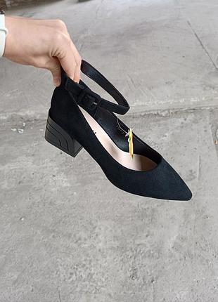 Женские черные туфли на стойком каблуке с ремешком l&amp;m 36-39 р