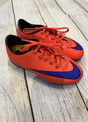 Бутси дитячі nike mercurial victory 28.5 р. 17,5 см червоні