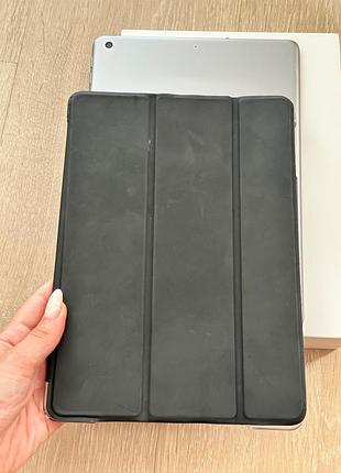 Ipad 6th generation 128gb wi-fi 7