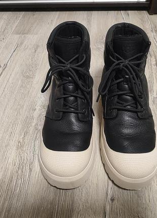 Черевики ugg neumel high weather hybrid 2